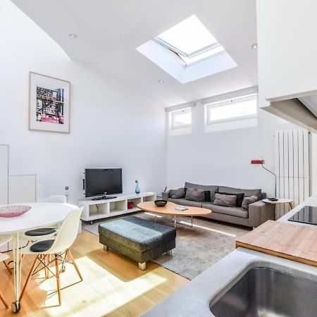 Apartamento De Diseno De Lujo En Lavapies Alquiler Temporal Madrid Ngoại thất bức ảnh